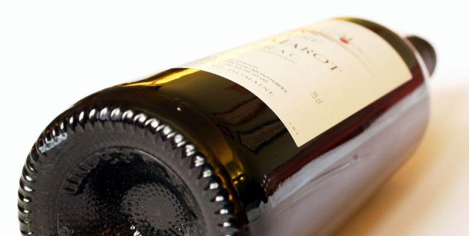 Wyprawa po wino kosztowała 42-latka 2,5 tys. złotych