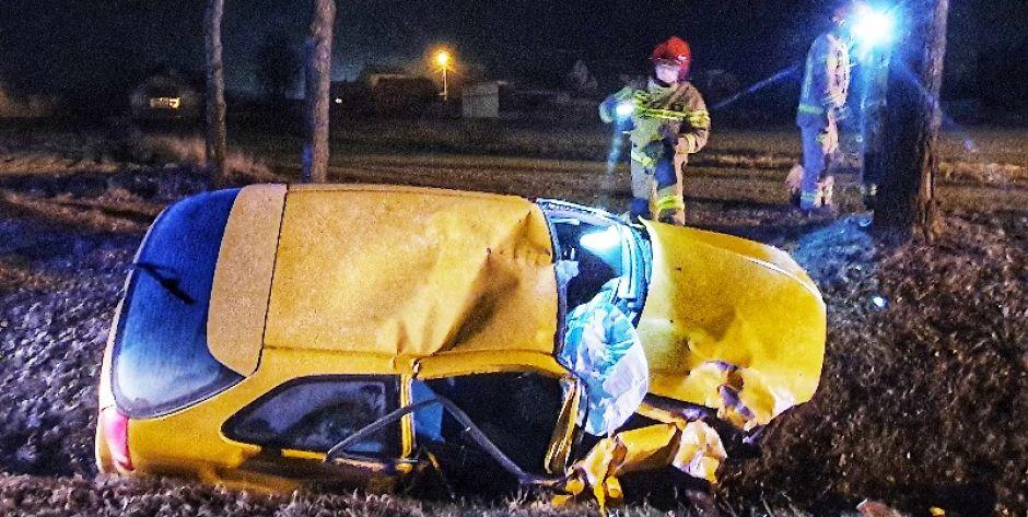 Wiemy więcej o kierowcy, który ucierpiał podczas wypadku w Ujrzanowie  