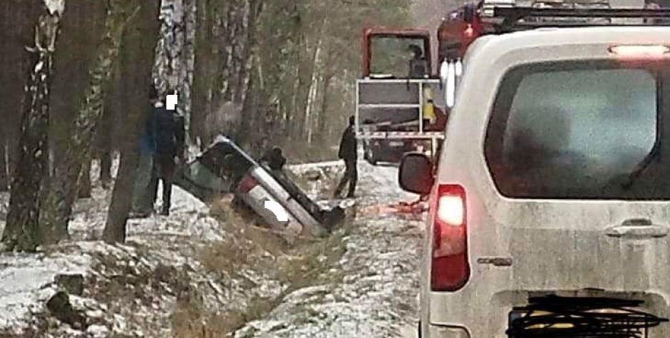 Dachowanie na trasie Góry-Drażniew. Ranna 70-latka