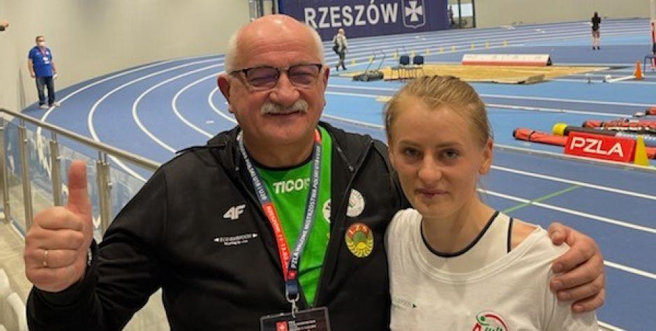 Olga Niedziałek ze srebrem Halowych Mistrzostw Polski i rekordem życiowym!