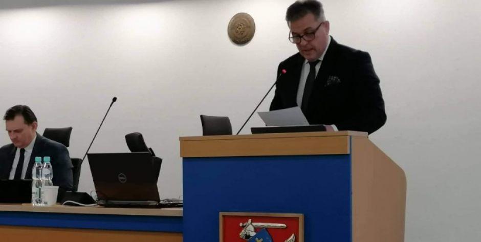 Siedleccy radni solidarni z Ukrainą. Jedna osoba się wyłamała. 