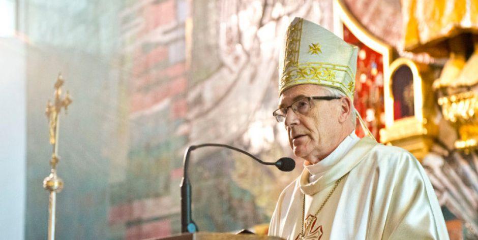 Biskup siedlecki: dom rekolekcyjny dla uchodźców! Zbiórka po mszach! 
