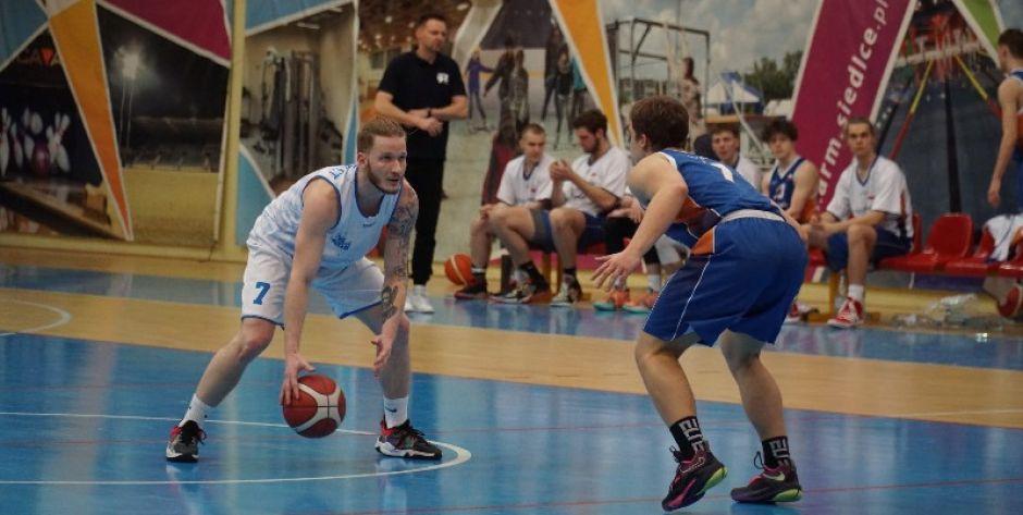 UKS Basket Siedlce słabszy od Grupa Strategia Gim22 Warszawa (galeria zdjęć) 