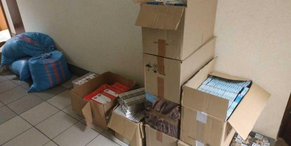 Ponad 4 tys. nielegalnych paczek papierosów w posiadaniu 63-letniego siedlczanina