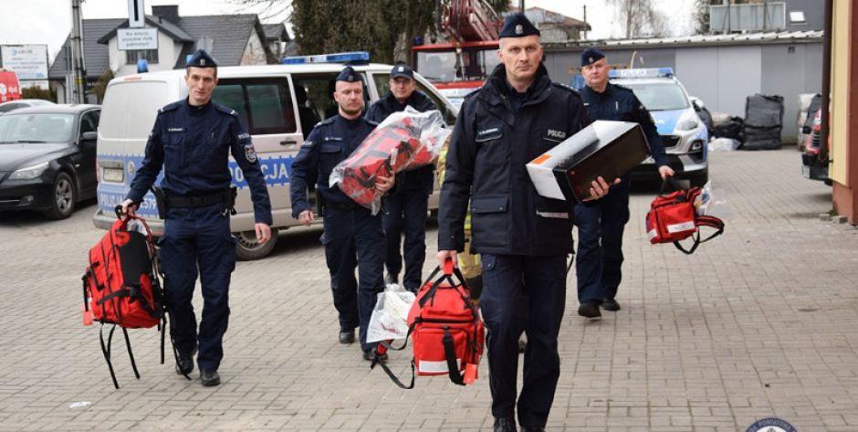 Sprzęt medyczny od policjantów i pracowników KPP w Mińsku Maz. i komisariatów z powiatu mińskiego