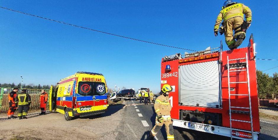 Zderzenie lawety z Lexusem w Gręzowie (Aktualizacja)