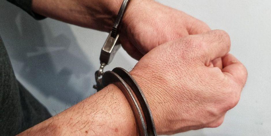 Znęcali się nad bliskimi - zostali zatrzymani