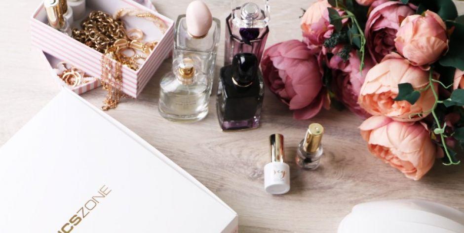 Lakiery hybrydowe do frencha to nie wszystko - oto, co przyda ci się do zrobienia idealnego french manicure