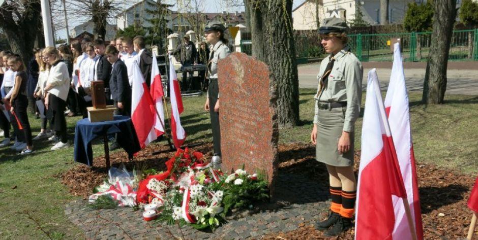 Łosice: obchody rocznic Zbrodni Katyńskiej i  Katastrofy Smoleńskiej