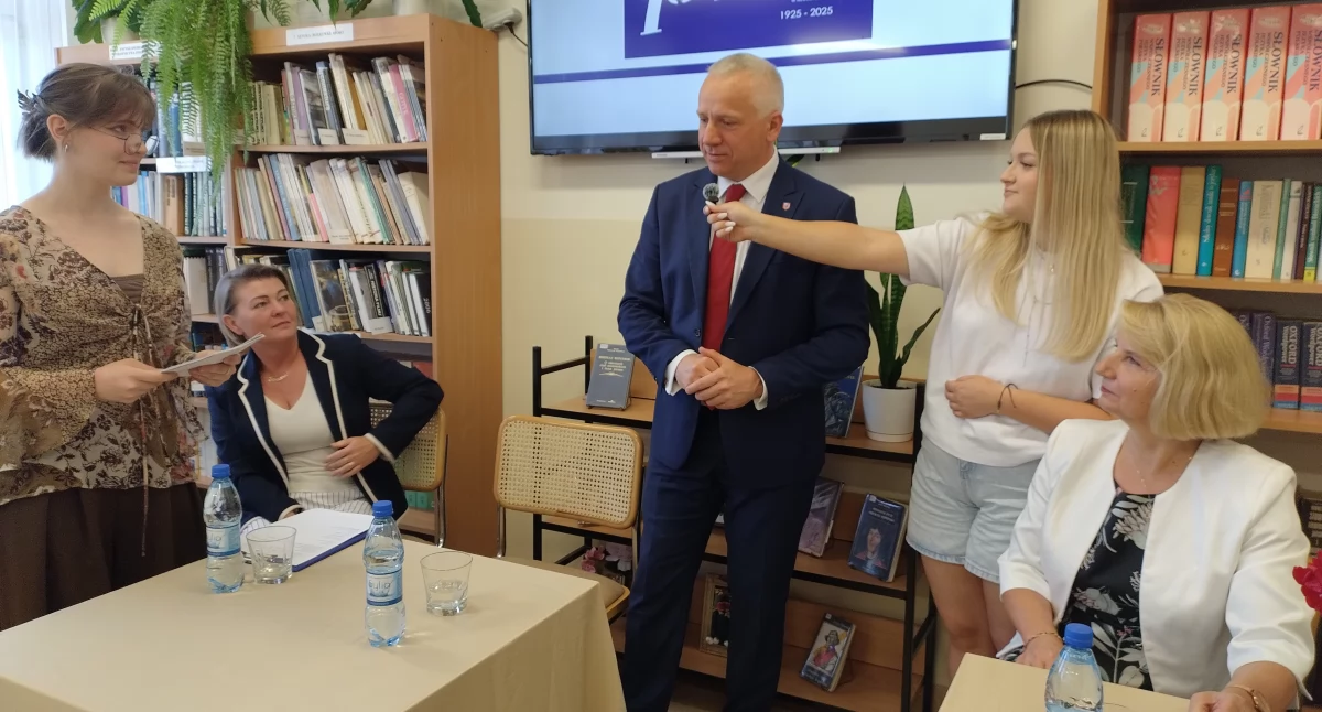 Siedlce: Prezydent w ogniu pytań uczniów „Ekonomika”
