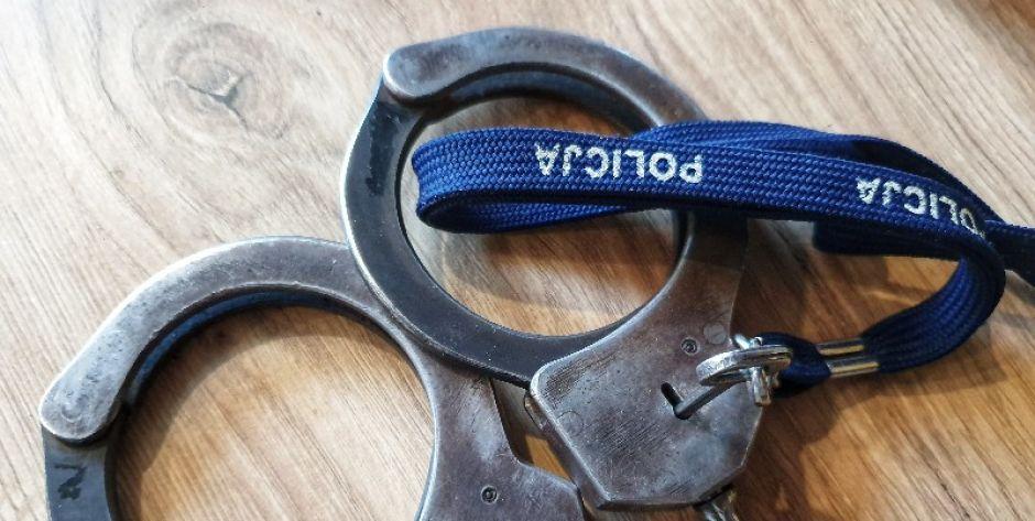 Oszuści podający się za policjantów zatrzymani