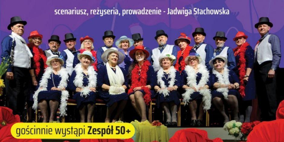 Siedlce: Seniorynki zaśpiewają przy fontannie