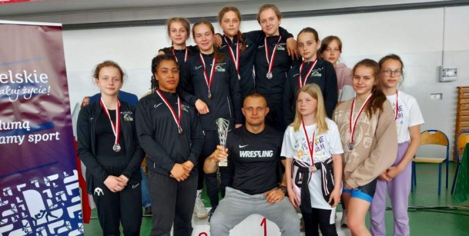  Otwarte Mistrzostwa Województwa Lubelskiego w zapasach kobiet - WLKS Nowe Iganie i Armaty Stoczek Łukowski z medalami