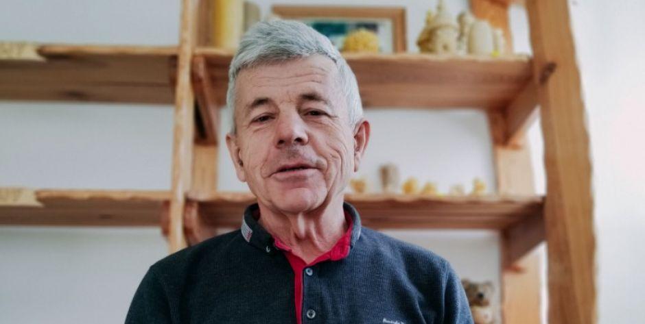 Laureaci Lauru: Mirosław Sapieja - miód z rodzinnej pasieki