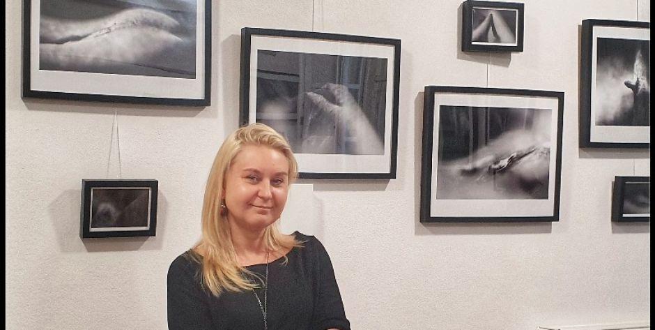 Zmysłowa wystawa fotografii Katarzyny Zawadzkiej