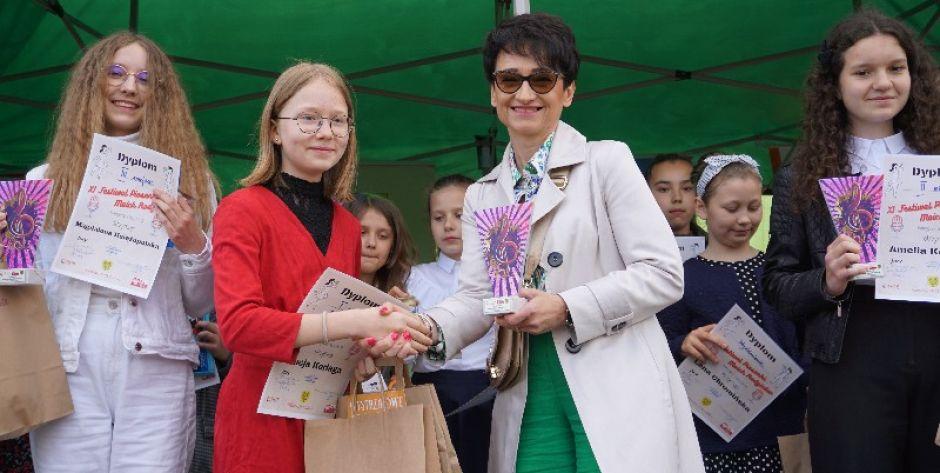 Dzieci na festiwalu - Piosenki Moich Rodziców