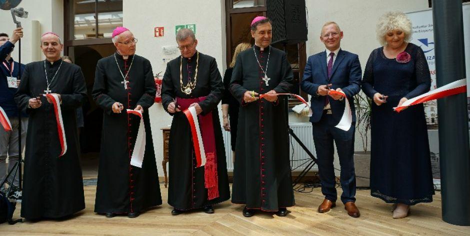 Klasztor w Węgrowie otwarty po rewitalizacji. Będzie tam Centrum Dialogu Kultur