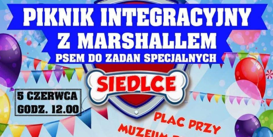 Piknik z Marshallem przy siedleckim muzeum