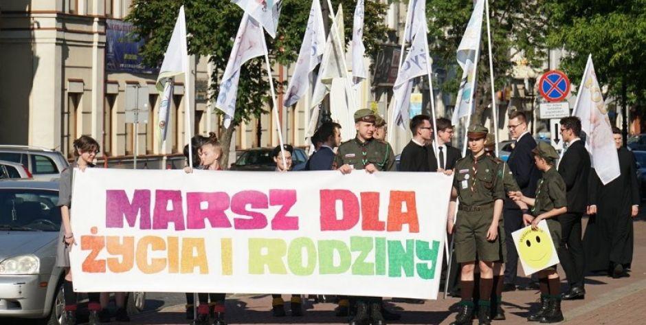 Marsz dla Życia i Rodziny przeszedł ulicami Siedlec