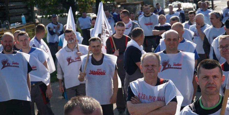 Strajk w Altrad Mostostal - ze strajkującymi nikt jeszcze nie podjął rozmów (nowe informacje)