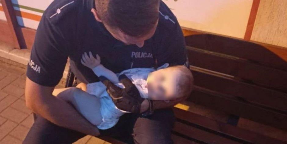 Policjanci interweniowali wobec nietrzeźwych rodziców, którzy zajmowali się swoją 8-miesięczną córką