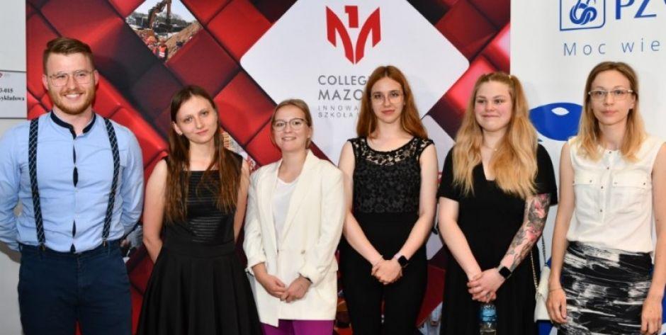 Studenci pielęgniarstwa z całej Polski na olimpiadzie w Collegium Mazovia 
