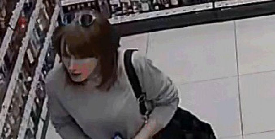 Rozpoznajesz tę kobietę? Ukradła artykuły warte 600 zł
