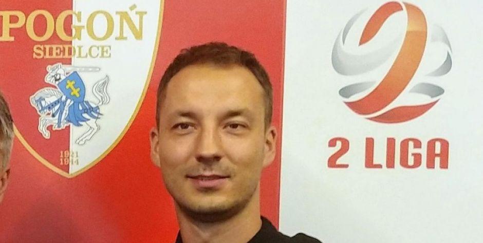 Wciąż „żółtodziób”, ale z ambicjami - o zmianach w MKP Pogoń Siedlce przed nowym sezonem opowiada trener Damian Guzek