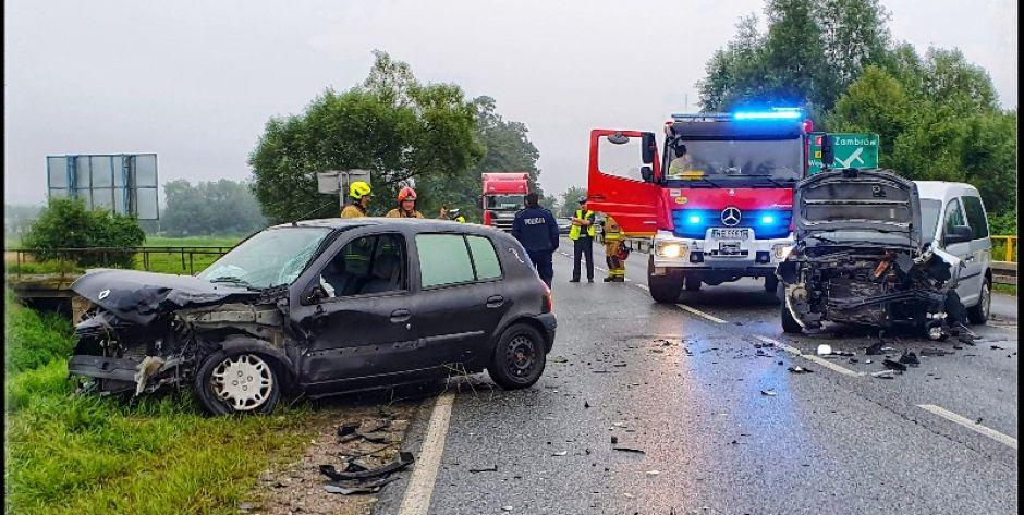 Chodów: zderzenie samochodów  (Aktualizacja)