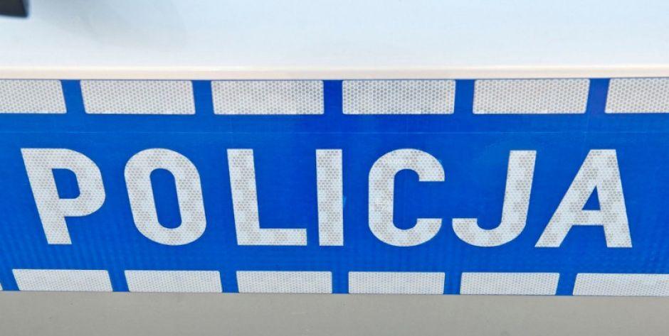 Tłumaczył, że jest w trakcie przeprowadzki i musiał przewieźć rzeczy -posiada cztery sądowe zakazy prowadzenia pojazdów