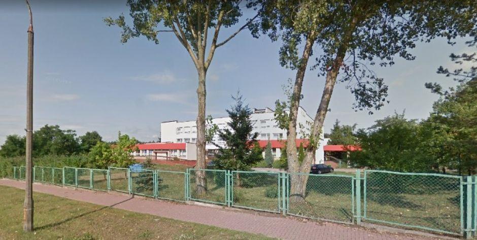 Czy przed Szkołą Podstawową nr 8 w Siedlcach doszło do próby uprowadzenia dzieci? 
