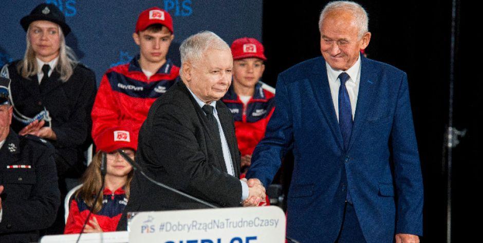 - Do końca sezonu węgla nie zabraknie - mówił w Siedlcach Jarosław Kaczyński