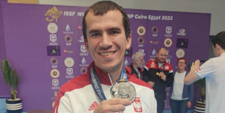 Siedlczanin Tomek Bartnik wystrzelał drugie srebro!