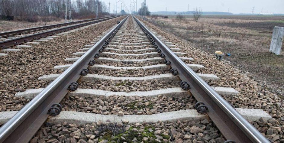 Grodziszcze Mazowieckie: Martwy mężczyzna znajdował się na torowisku. Co się stało? Aktualizacja.