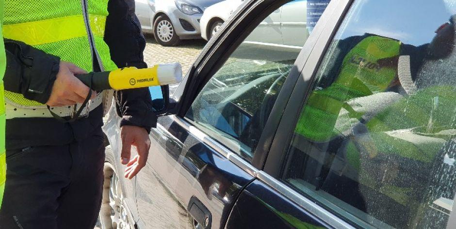 Nietrzeźwy i bez uprawnień 22-latek zatrzymany przez grupę SPEED
