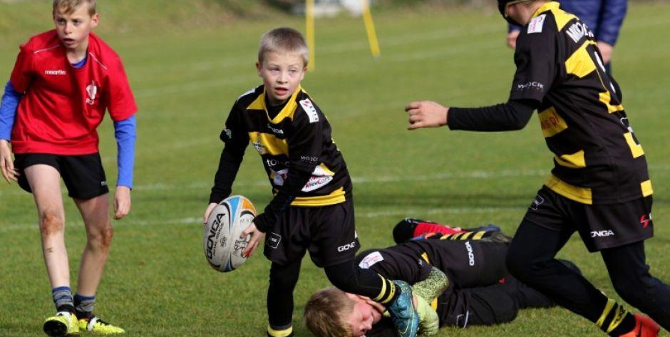 Święto rugby w Siedlcach. Z owalną piłką biegało ponad 300 dzieci z całej Polski