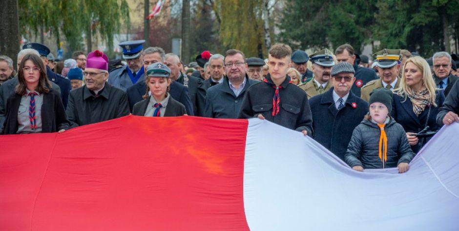 Debiuty fotograficzne Miłosza Omelaniuka - relacja z Dnia Niepodległości w Siedlcach