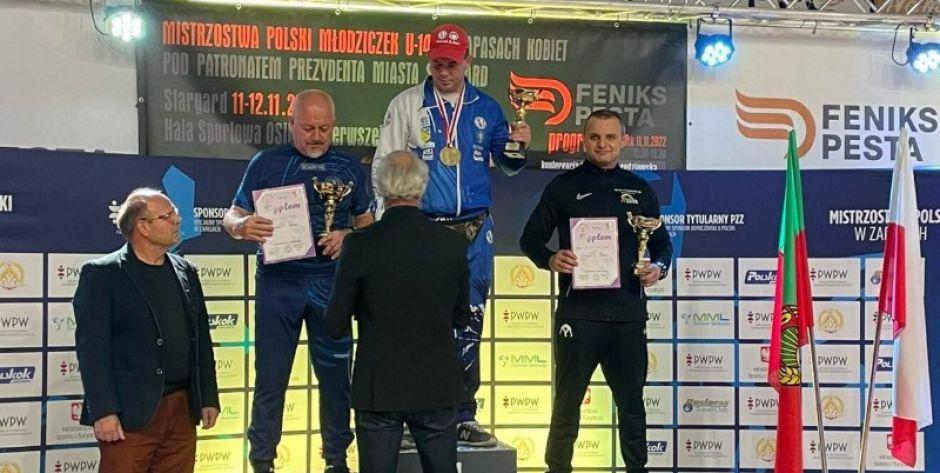 MP U14 w zapasach: Hela i Gabrysia z medalami