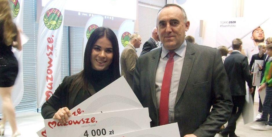 Marszałek nagrodził sportowców