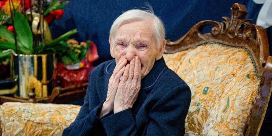 200 lat Pani Lucyno! Zobaczcie walca z filmu Noce i dnie w Jej wykonaniu - obejrzyjcie do końca