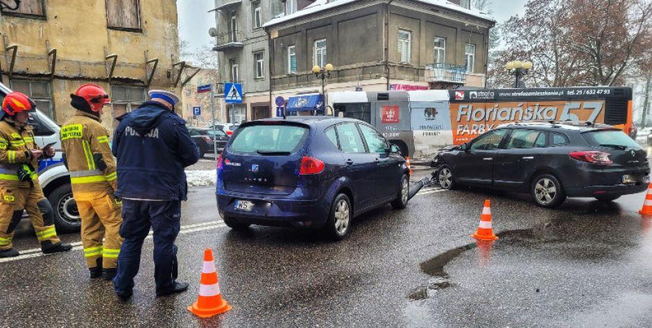 Zderzenie na skrzyżowaniu w Siedlcach