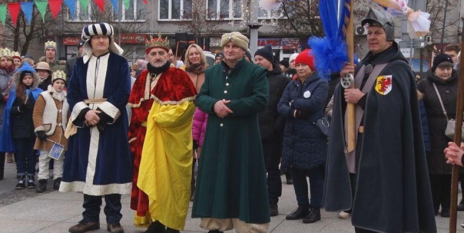 Święto Trzech Króli: Barwny pochód przeszedł ulicami Węgrowa