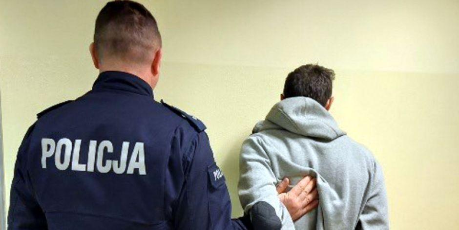 Jechał bez tablicy rejestracyjnej, został zatrzymany