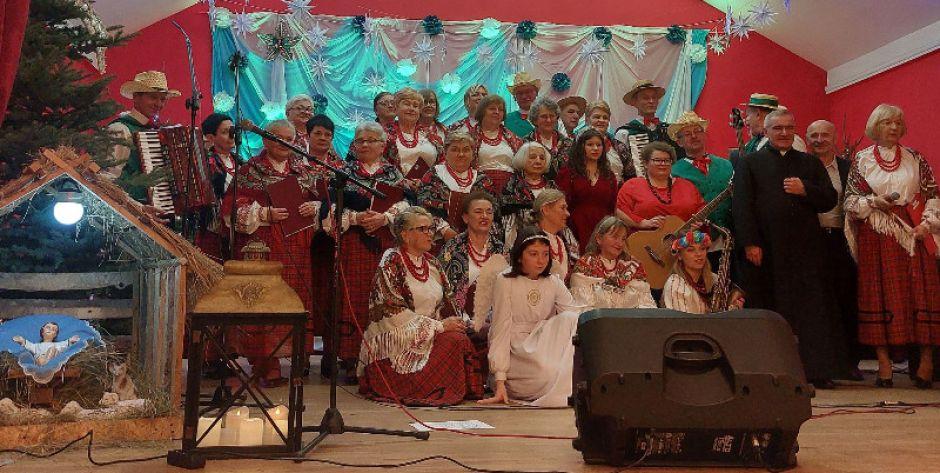 Koncert w Domanicach dla Siedleckiego Hospicjum Domowego dla Dzieci