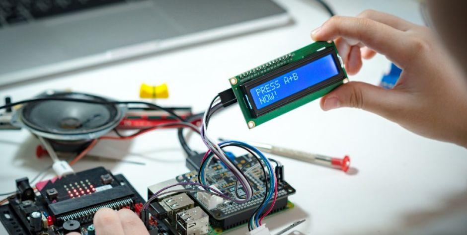 Elektronarzędzia do twojego przydomowego warsztatu. Uzupełnij swoją kolekcję!
