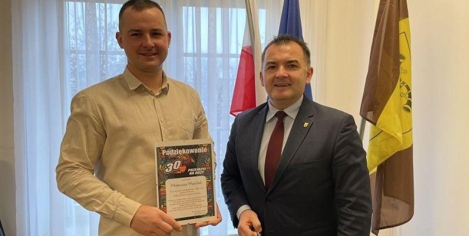 Na stanowisku burmistrza Marchela zastąpił Marchelę 