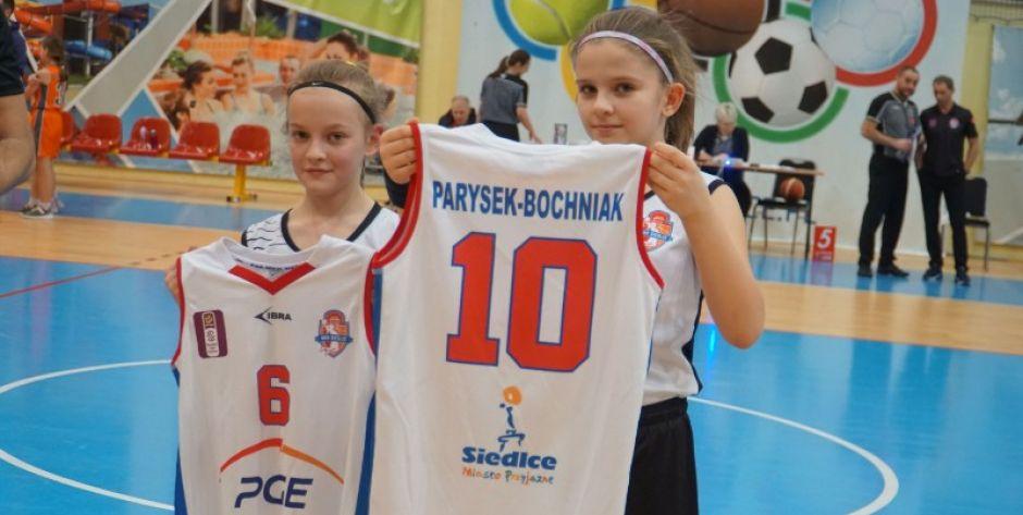 MKK Siedlce powrócił do rozgrywek PZKosz po 3,5 letniej przerwie. Zagrały w kosza i dla WOŚP (galeria zdjęć)