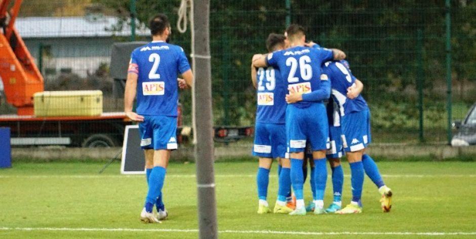 Hat-trick Nowaka dał wygraną Pogoni 