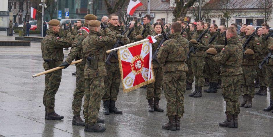 Przysięga Terytorialsów na Rynku Mariackim w Węgrowie