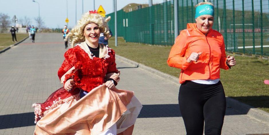 Biegnąc z Ogińską, powitali wiosnę! (galeria zdjęć, wyniki)